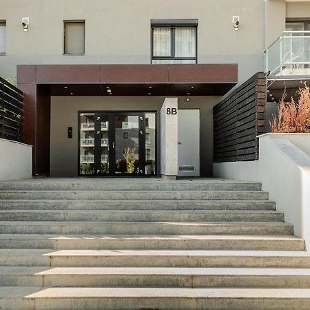 Perfect Stay: Urban Heaven In Aviatiei Business Area Βουκουρέστι Εξωτερικό φωτογραφία